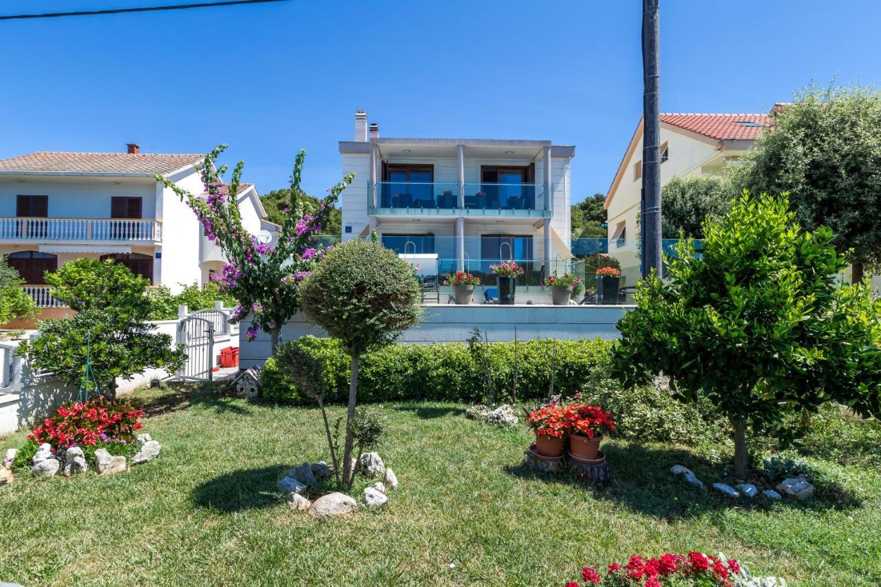 Vila Orada Molat Exterior photo